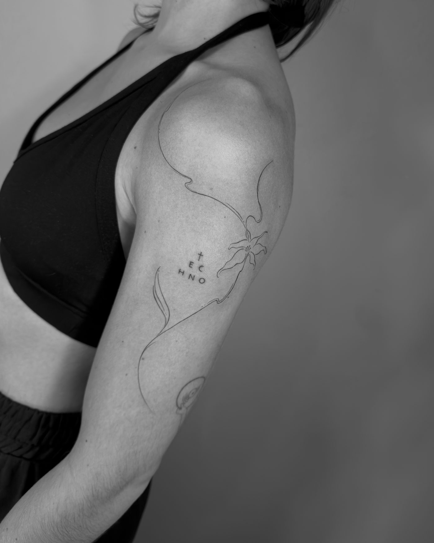Fine line tattoo Zurich